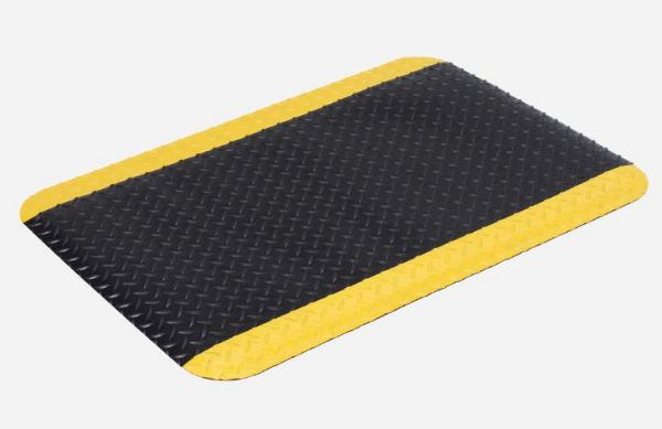 Picture of AMS DIAMOND PLATE MAT 900X1500MM
